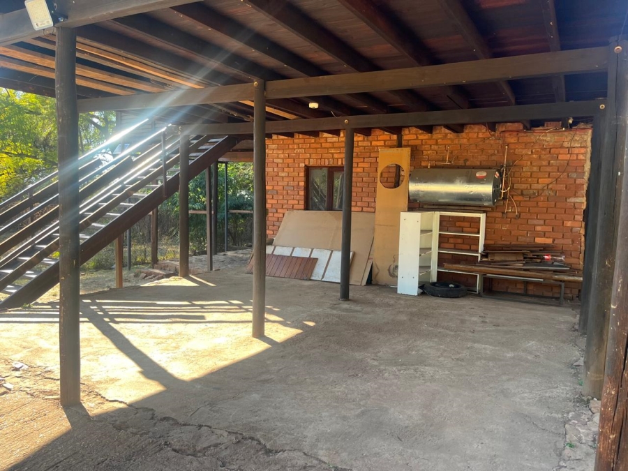 2 Bedroom Property for Sale in Hartbeespoort Rural North West